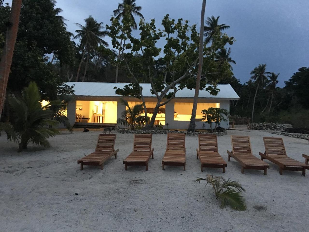 Hotel The Moso à Port-Vila Extérieur photo